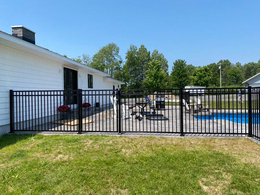 Aluminum Fencing & Railing in Frankfort, NY