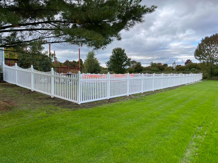 Yard & Pool Fencing