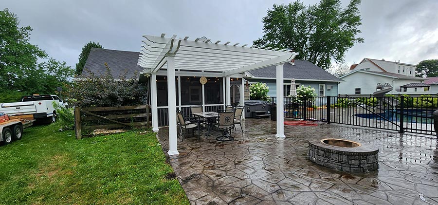 Pergola in Rome, NY